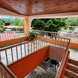 balneario-chorillano-hotel.hotels-bogota.net/
