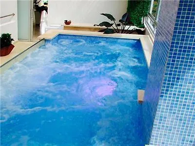 Hotel Madeiro Medellin
